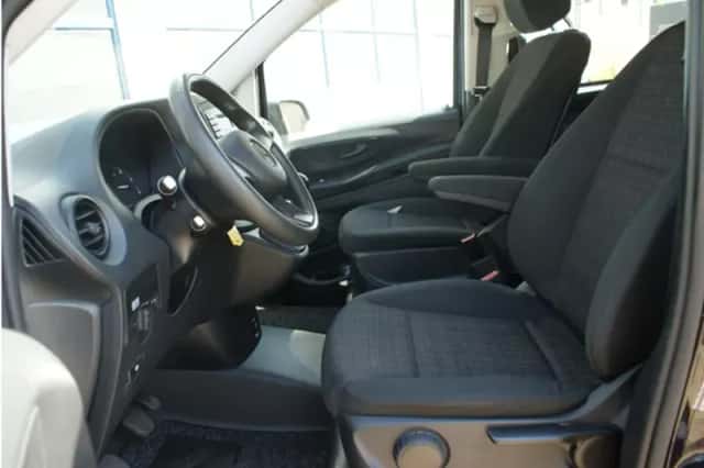 Mercedes-Benz Vito (2016) thumbnail 5