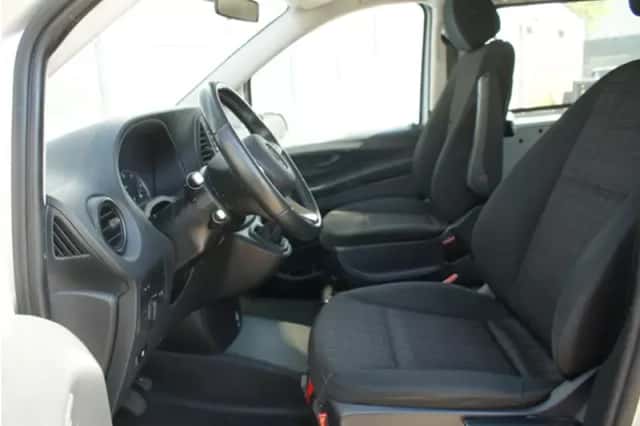 Mercedes-Benz Vito (2015) thumbnail 5
