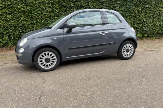 Fiat 500 (2015) thumbnail 2