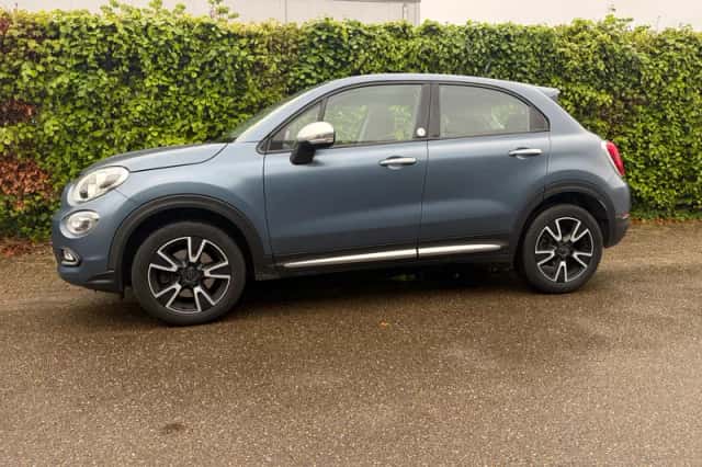 Fiat 500X (2018) thumbnail 2