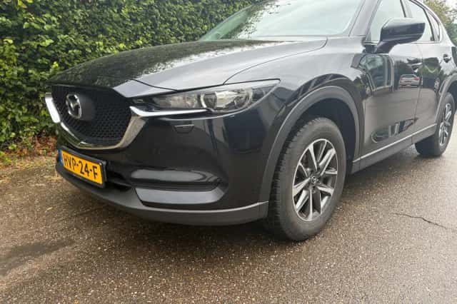 Mazda CX-5 (2021) thumbnail 3