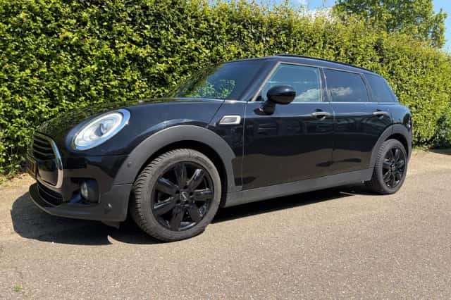 MINI Clubman (2018) thumbnail 1