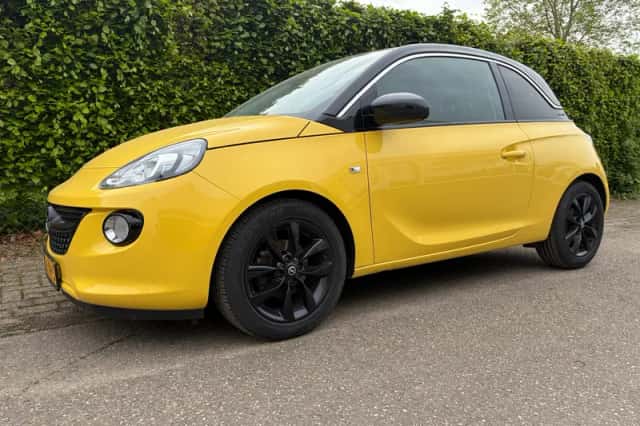 Opel Adam (2016) thumbnail 1