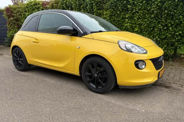 Opel Adam (2016) thumbnail 4