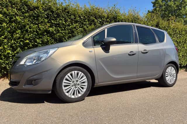 Opel Meriva (2013) thumbnail 1