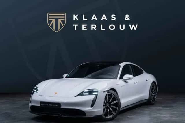 Porsche Taycan (2022) thumbnail 1
