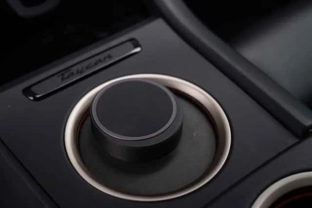 Porsche Taycan (2022) thumbnail 44