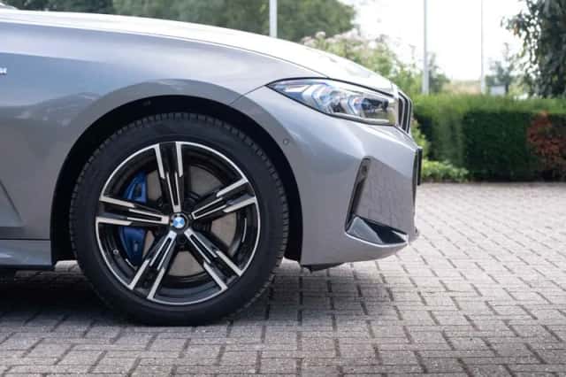 BMW 3-Serie (2024) thumbnail 7