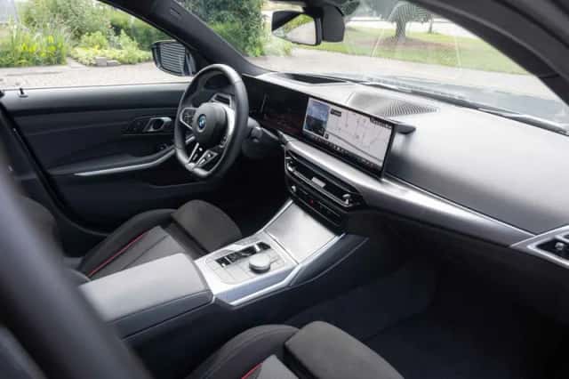 BMW 3-Serie (2024) thumbnail 8
