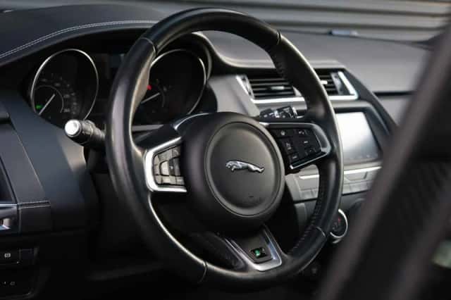 Jaguar E-Pace (2018) thumbnail 20