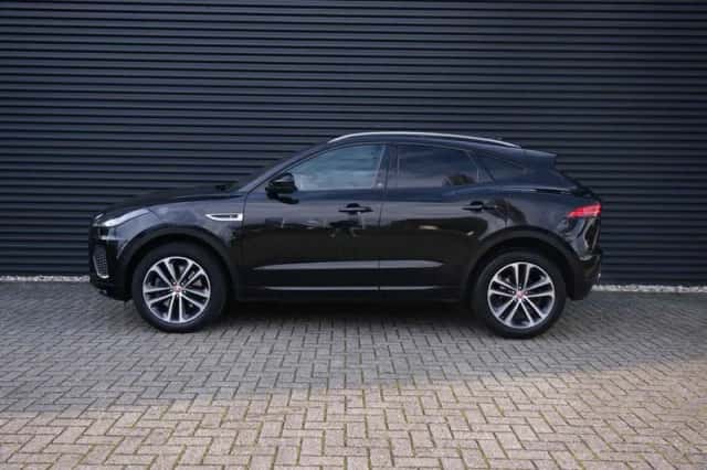 Jaguar E-Pace (2018) thumbnail 4