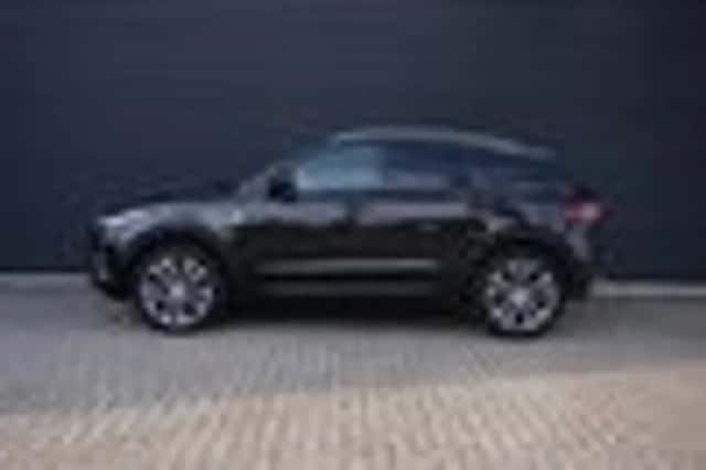 Jaguar E-Pace (2018) thumbnail 43