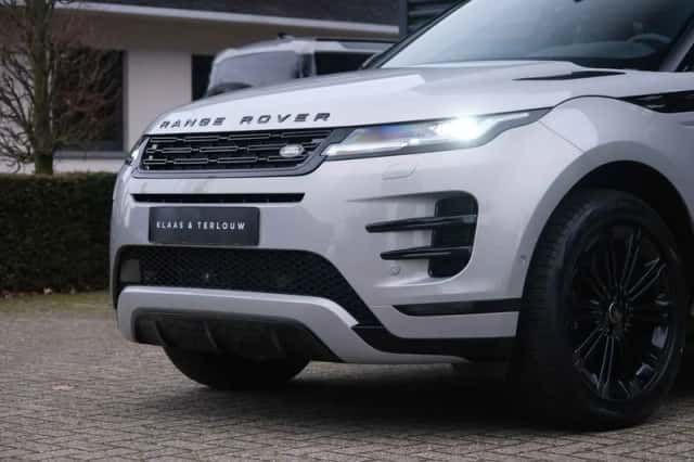 Land Rover Range Rover Evoque (2026) thumbnail 12