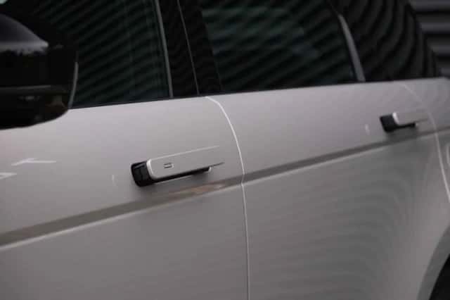 Land Rover Range Rover Evoque (2026) thumbnail 13