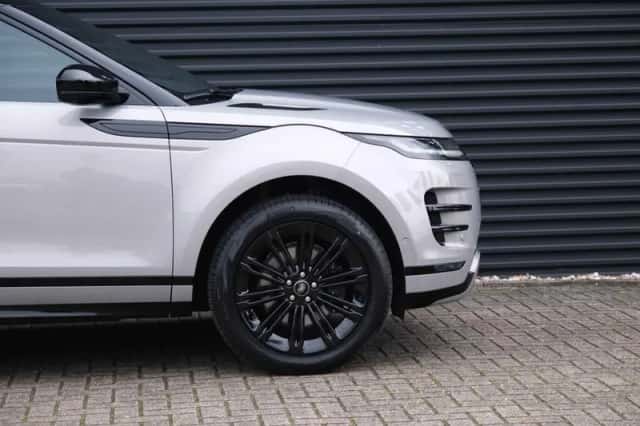 Land Rover Range Rover Evoque (2026) thumbnail 24