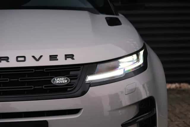Land Rover Range Rover Evoque (2026) thumbnail 10