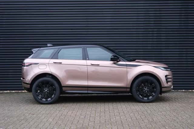 Land Rover Range Rover Evoque (2026) thumbnail 11