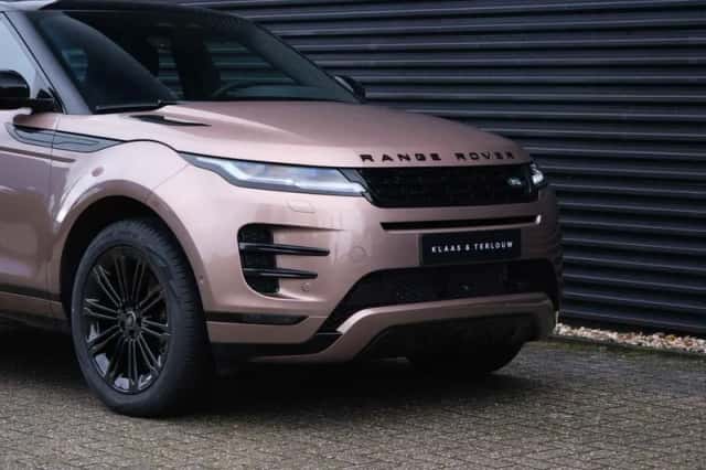 Land Rover Range Rover Evoque (2026) thumbnail 12