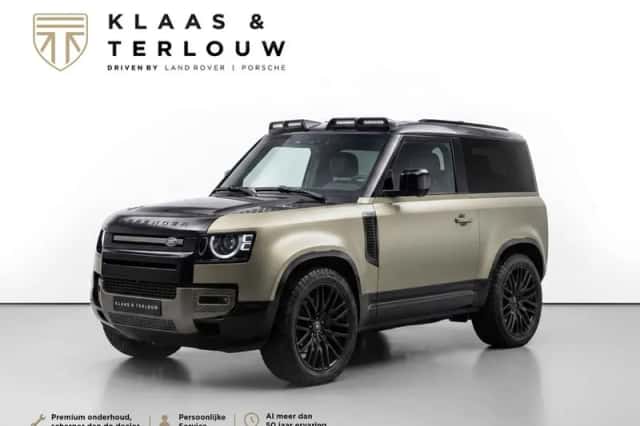 Land Rover Defender (2023) thumbnail 1