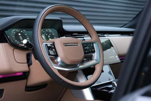 Land Rover Range Rover (2025) thumbnail 17
