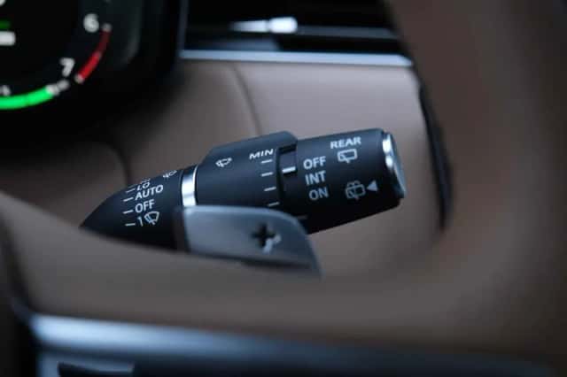 Land Rover Range Rover (2025) thumbnail 33