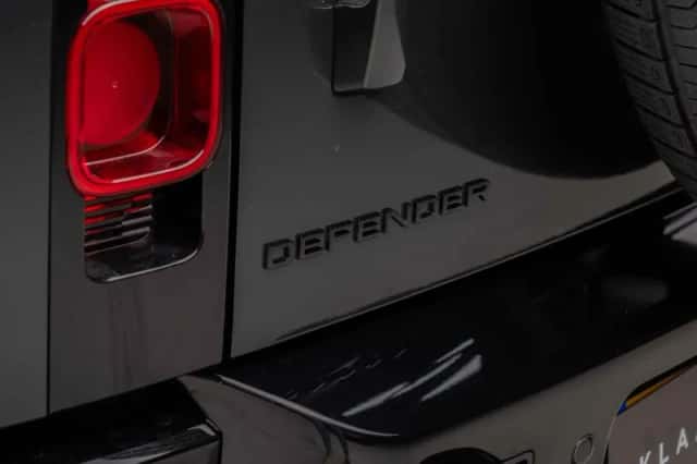 Land Rover Defender (2026) thumbnail 17