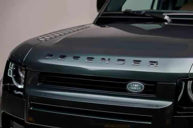 Land Rover Defender (2026) thumbnail 3