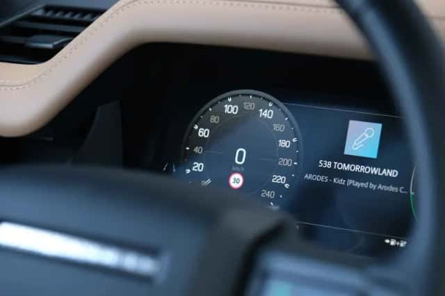 Land Rover Defender (2026) thumbnail 36