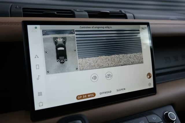 Land Rover Defender (2026) thumbnail 46
