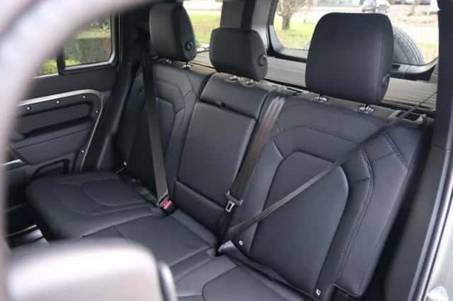 Land Rover Defender (2026) thumbnail 27