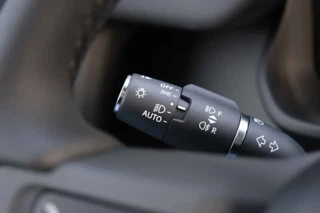 Land Rover Defender (2026) thumbnail 37