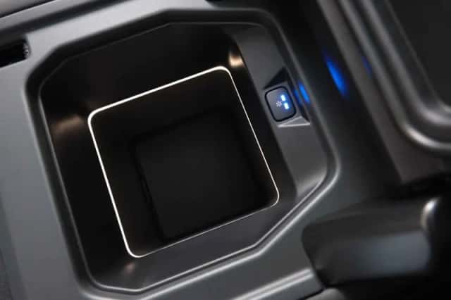 Land Rover Defender (2026) thumbnail 47