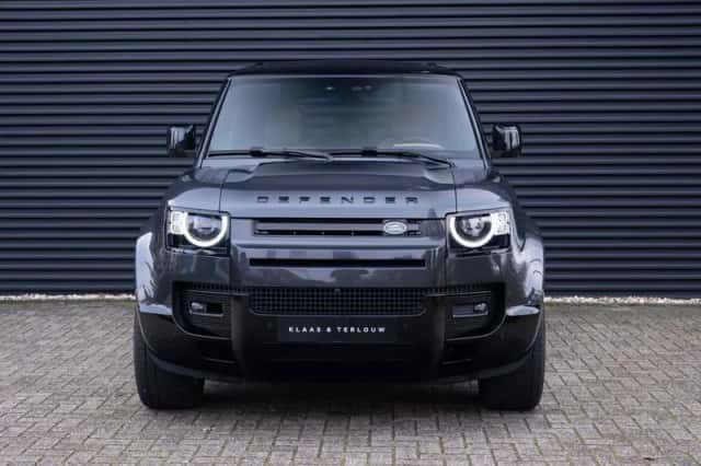 Land Rover Defender (2025) thumbnail 2