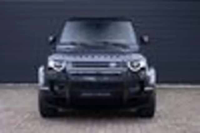 Land Rover Defender (2025) thumbnail 15