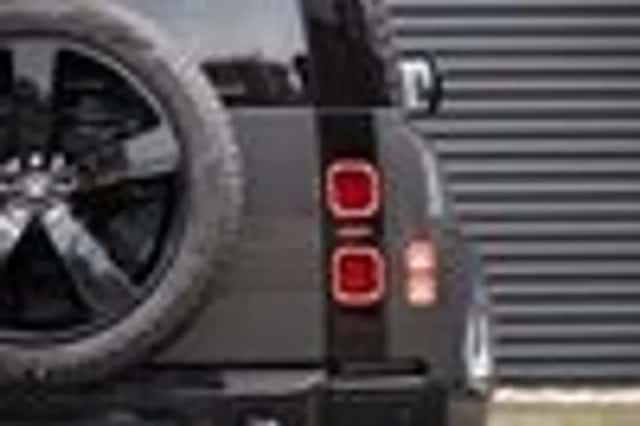 Land Rover Defender (2025) thumbnail 20