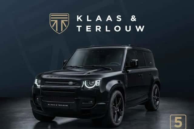 Land Rover Defender (2025) thumbnail 1