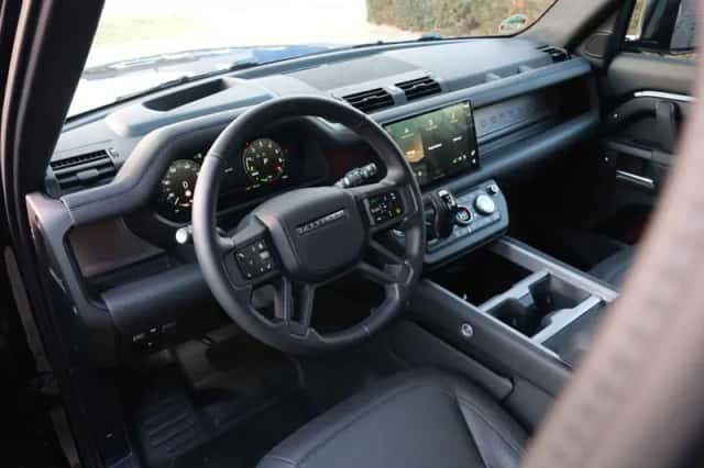 Land Rover Defender (2025) thumbnail 20
