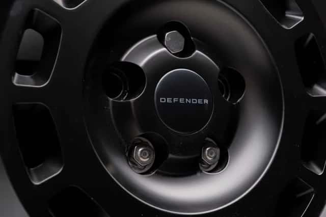 Land Rover Defender (2026) thumbnail 17
