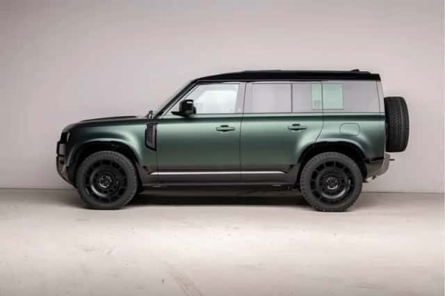 Land Rover Defender (2026) thumbnail 6