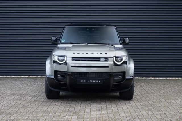 Land Rover Defender (2025) thumbnail 2