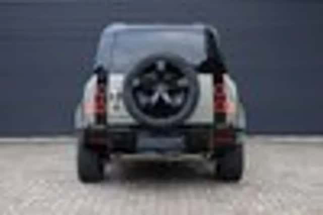 Land Rover Defender (2025) thumbnail 39