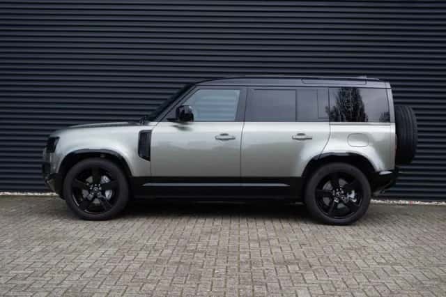Land Rover Defender (2025) thumbnail 5