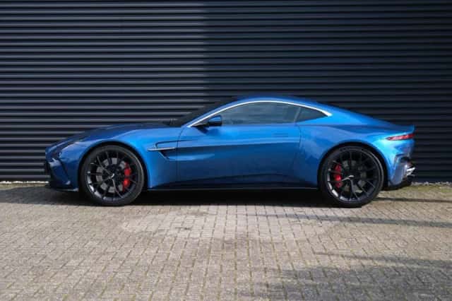 Aston Martin Vantage (2025) thumbnail 13