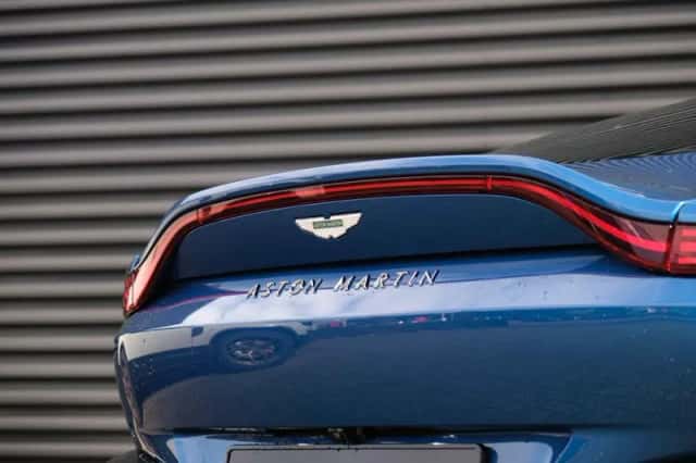 Aston Martin Vantage (2025) thumbnail 18