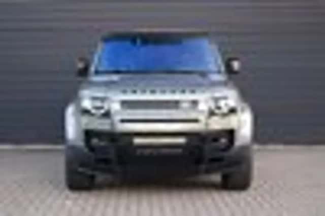 Land Rover Defender (2023) thumbnail 41