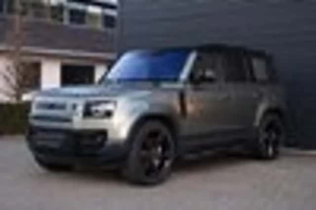 Land Rover Defender (2023) thumbnail 46