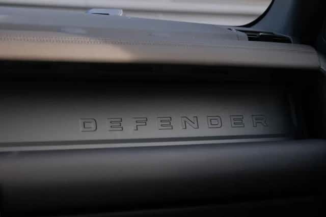 Land Rover Defender (2025) thumbnail 35