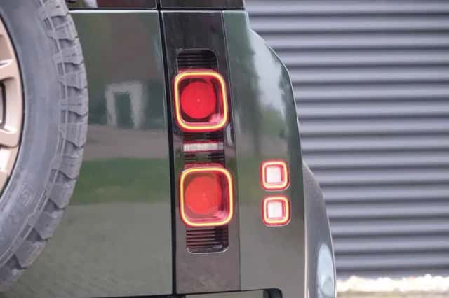 Land Rover Defender (2026) thumbnail 18
