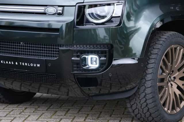 Land Rover Defender (2026) thumbnail 6