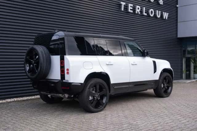 Land Rover Defender (2026) thumbnail 9